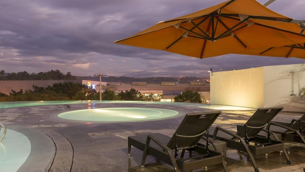 קגיאן דה אורו Limketkai Luxe Hotel מראה חיצוני תמונה